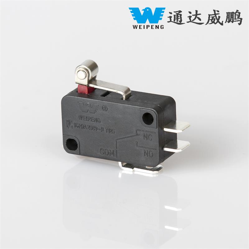 Microinterruttore per apparecchiature industriali con contatto in argento con ripristino automatico a 3 pin da 16 A