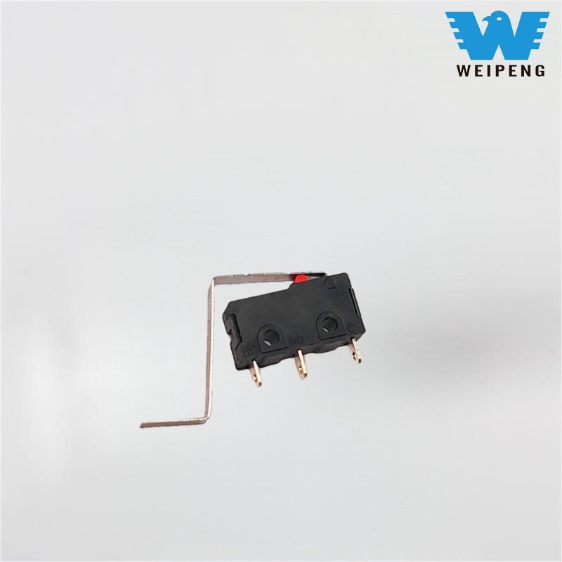 Interruttore antipolvere per fornello a gas e frullatore